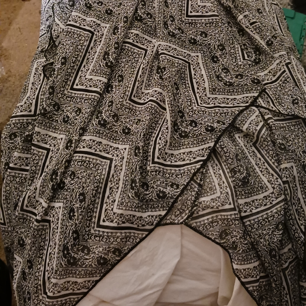 Tapered Skirt
